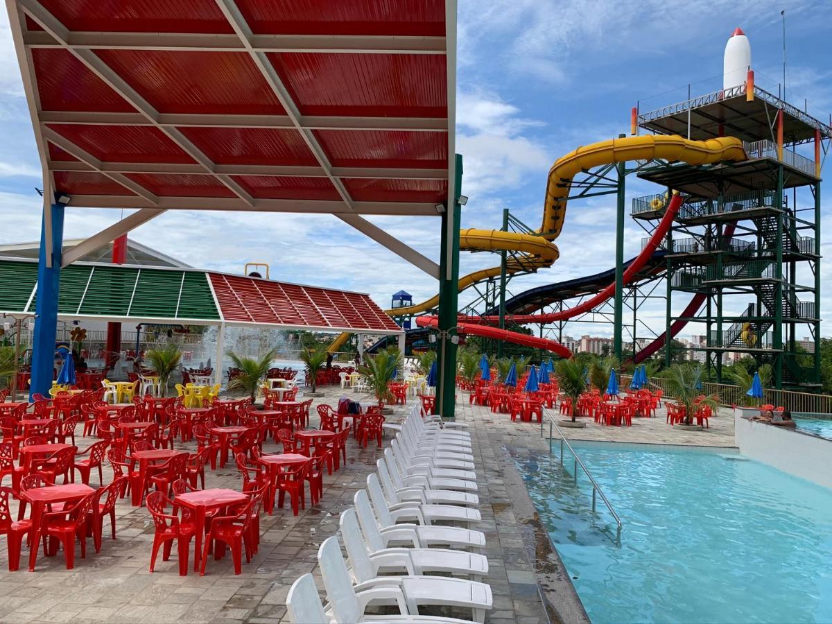Apartmán Piazza Diroma C/ Acqua Park - Viaggio Locacoes Por Temporada Caldas Novas Exteriér fotografie